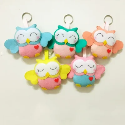 Móc khóa handmade bằng vải nỉ